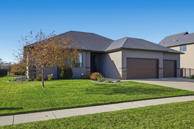 3878 3rd Street E, West Fargo, ND 58078