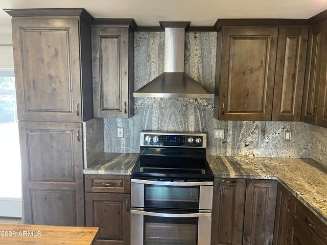 3511 E GREENWAY Lane, Phoenix, AZ 85032