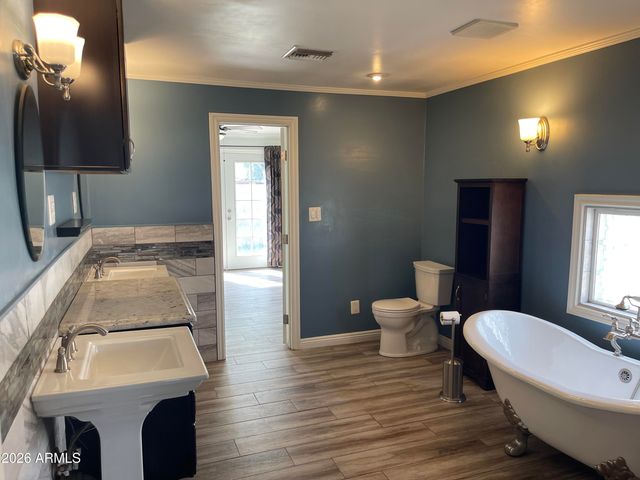 3511 E GREENWAY Lane, Phoenix, AZ 85032