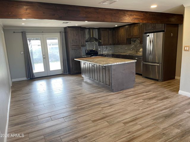 3511 E GREENWAY Lane, Phoenix, AZ 85032