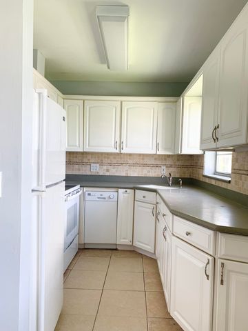 168 Waltham G, West Palm Beach, FL 33417