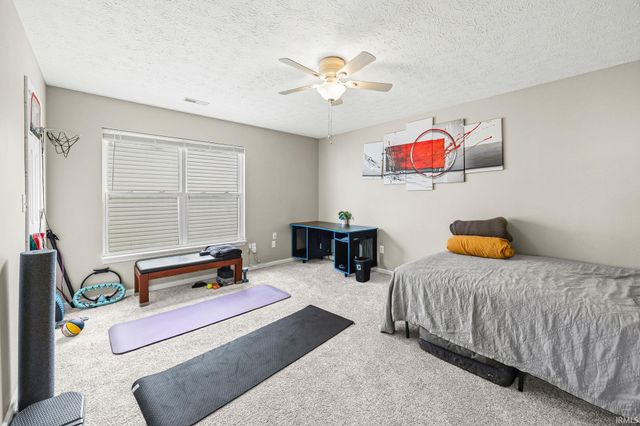 1044 Roxboro Street, West Lafayette, IN 47906