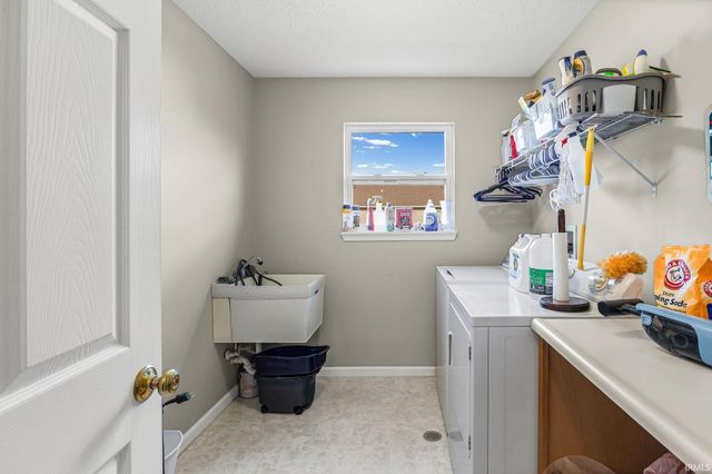 1044 Roxboro Street, West Lafayette, IN 47906