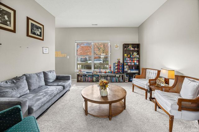 1044 Roxboro Street, West Lafayette, IN 47906