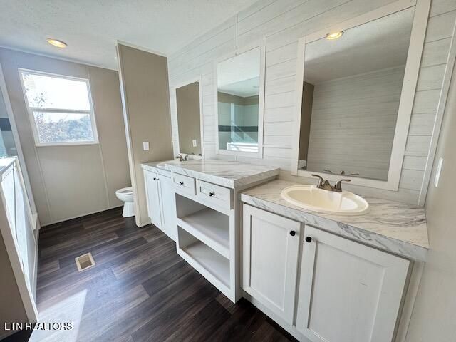 7615 Snapps Ferry Rd, Chuckey, TN 37641