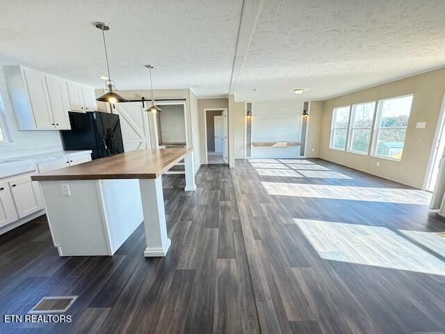 7615 Snapps Ferry Rd, Chuckey, TN 37641