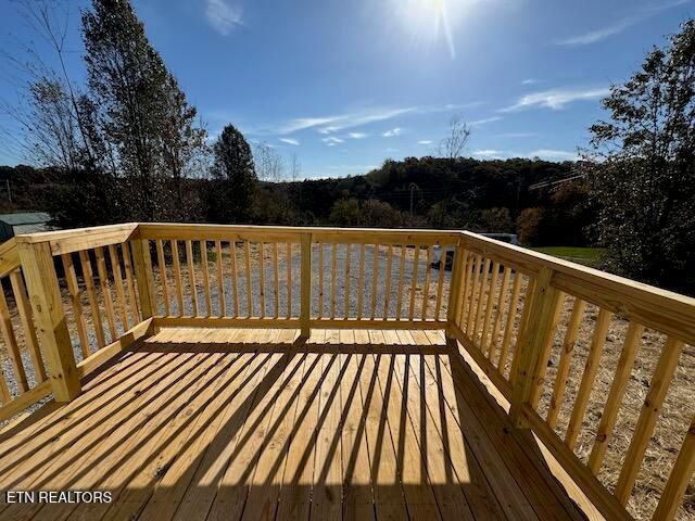7615 Snapps Ferry Rd, Chuckey, TN 37641
