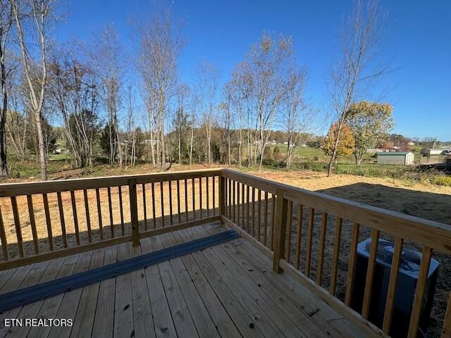 7615 Snapps Ferry Rd, Chuckey, TN 37641