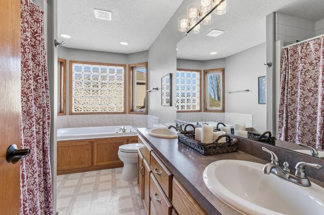 6644 Tele Lane, Lino Lakes, MN 55038