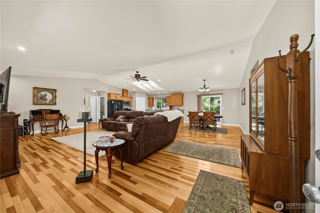 17118 S Vaughn Road NW, Vaughn, WA 98394