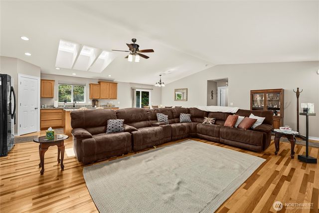 17118 S Vaughn Road NW, Vaughn, WA 98394