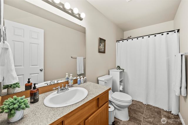 17118 S Vaughn Road NW, Vaughn, WA 98394