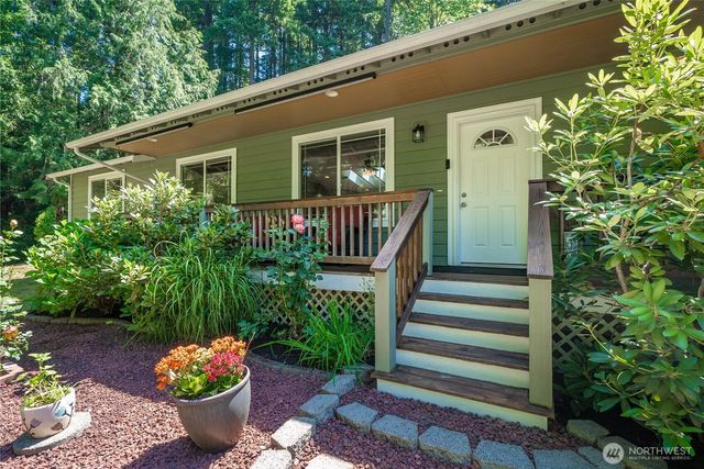 17118 S Vaughn Road NW, Vaughn, WA 98394