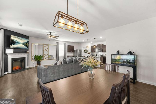 3798 Makeover Court, Atlanta, GA 30349