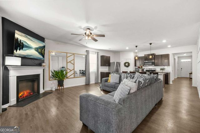 3798 Makeover Court, Atlanta, GA 30349