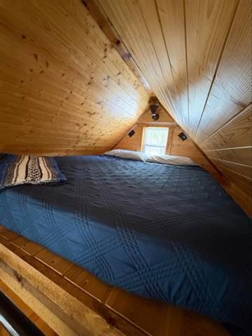 1 North Ridge Road, Rockingham, VT 05101