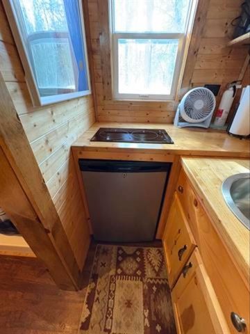 1 North Ridge Road, Rockingham, VT 05101