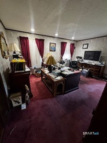39 Westcliff Drive, West Hartford, CT 06117
