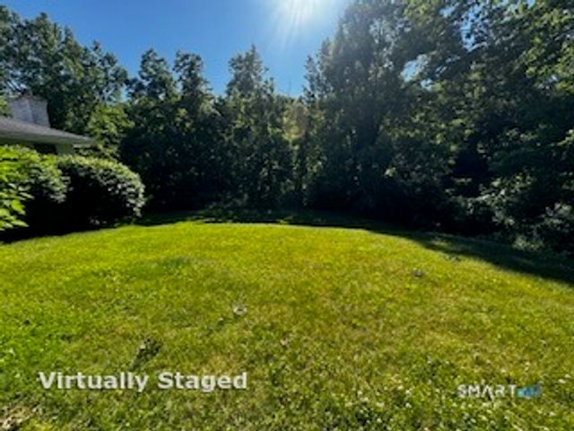 39 Westcliff Drive, West Hartford, CT 06117