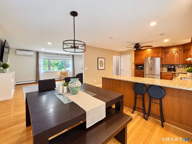 4280 Madison Avenue, Trumbull, CT 06611