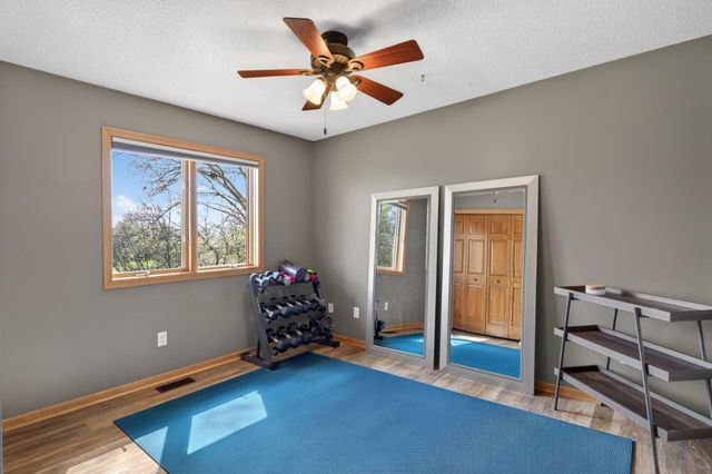 13746 Shenandoah Street NE, Ham Lake, MN 55304