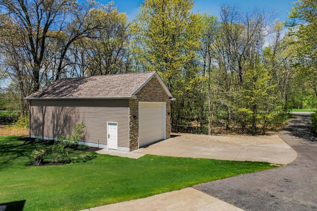 13746 Shenandoah Street NE, Ham Lake, MN 55304