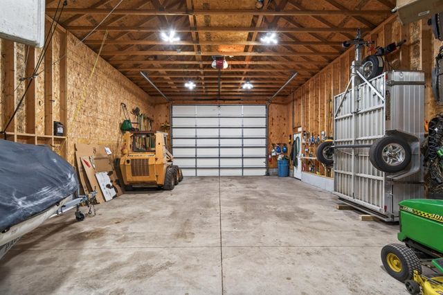 13746 Shenandoah Street NE, Ham Lake, MN 55304