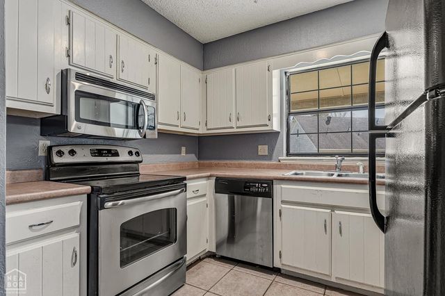 2011 Timberridge, Jonesboro, AR 72401