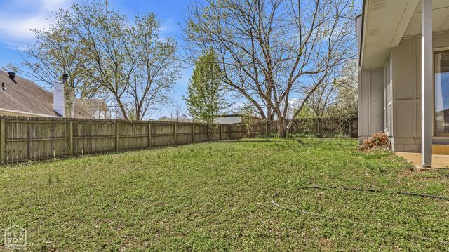 2011 Timberridge, Jonesboro, AR 72401