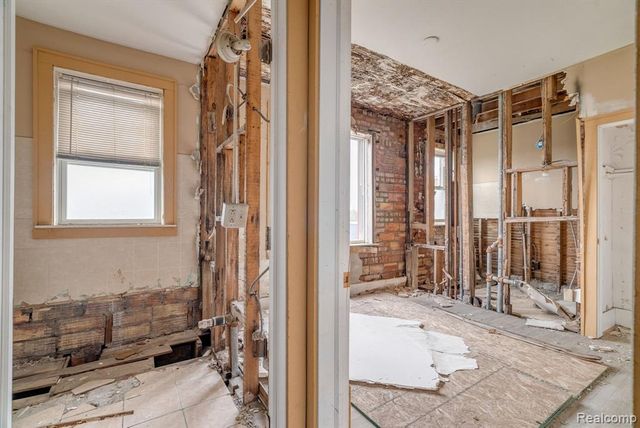 725 Whitmore Road, Detroit, MI 48203