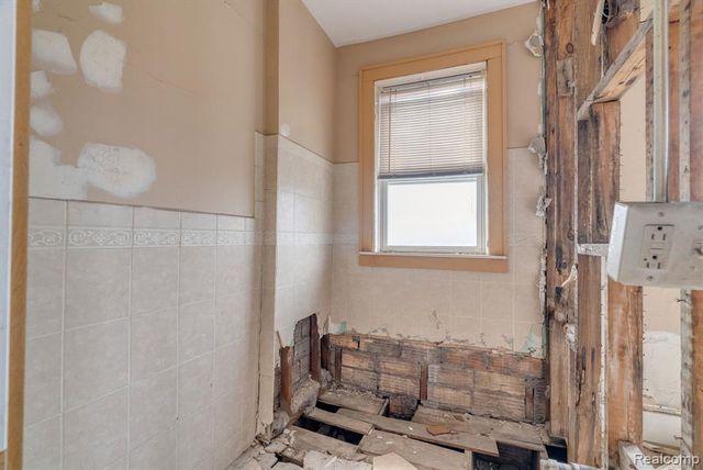 725 Whitmore Road, Detroit, MI 48203