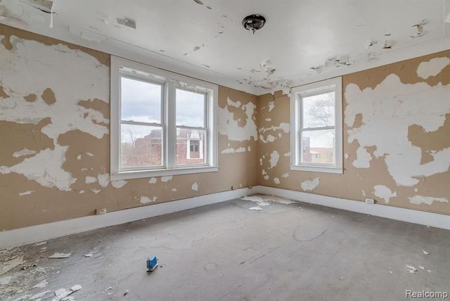 725 Whitmore Road, Detroit, MI 48203