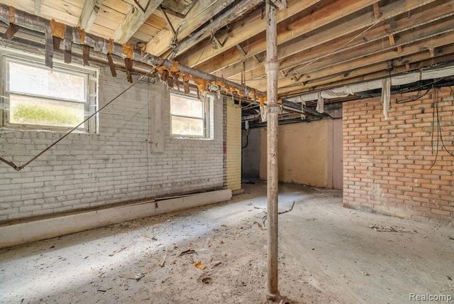 725 Whitmore Road, Detroit, MI 48203
