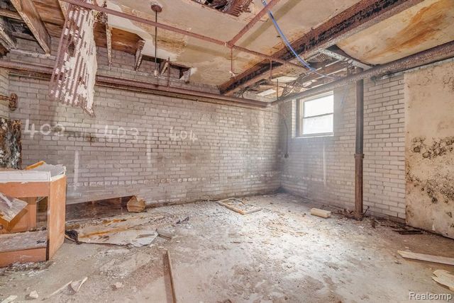 725 Whitmore Road, Detroit, MI 48203