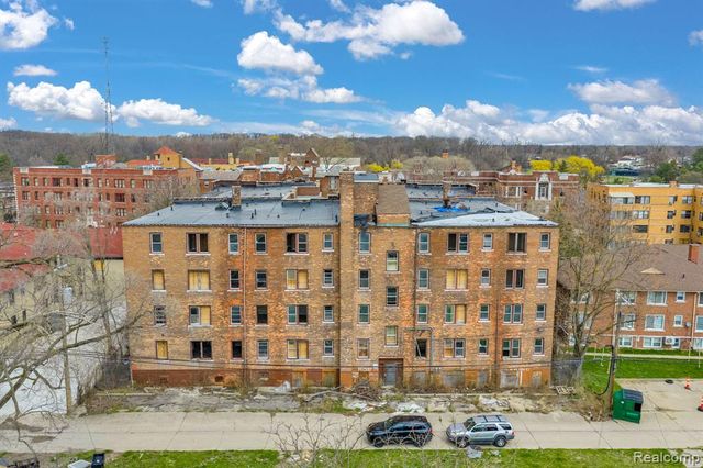 725 Whitmore Road, Detroit, MI 48203