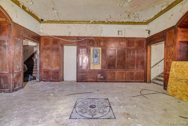 725 Whitmore Road, Detroit, MI 48203