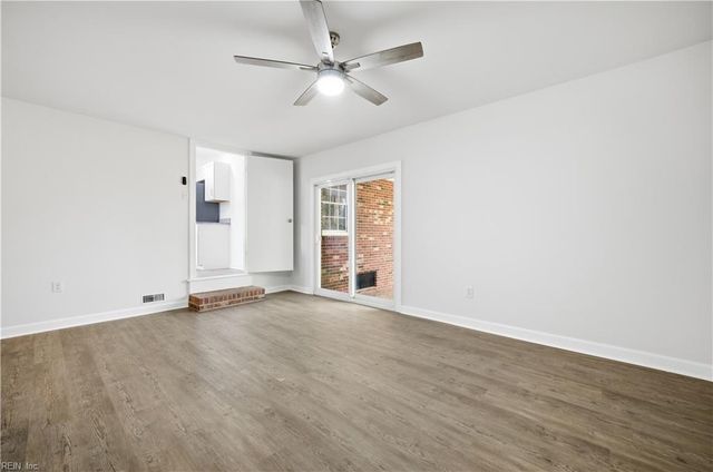 34 Joynes RD, Hampton, VA 23666