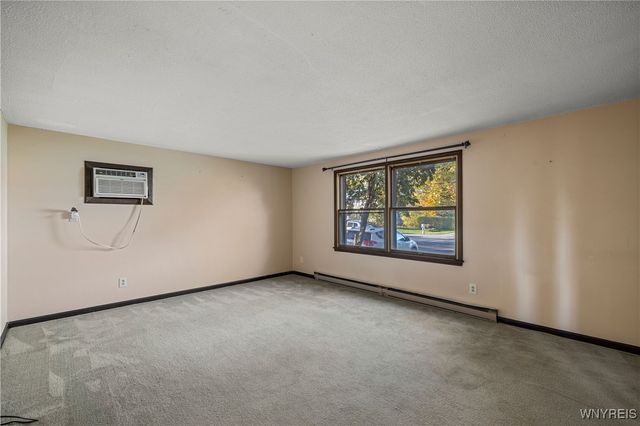 6354 Oconnor Drive, Lockport Town, NY 14094