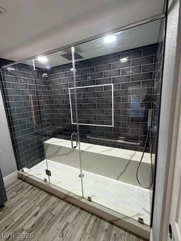 10549 WINTER GRASS Drive, Las Vegas, NV 89135