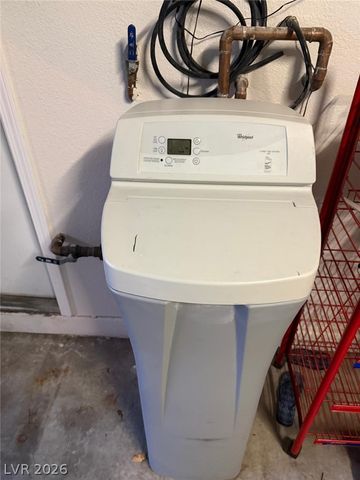 10549 WINTER GRASS Drive, Las Vegas, NV 89135