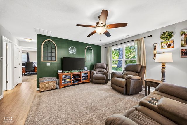 397 Jefferson Valley, Coatesville, IN 46121