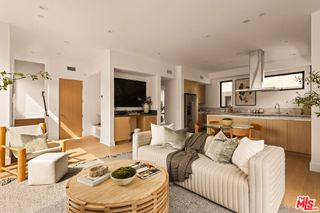 2425 20th Street B, Santa Monica, CA 90405