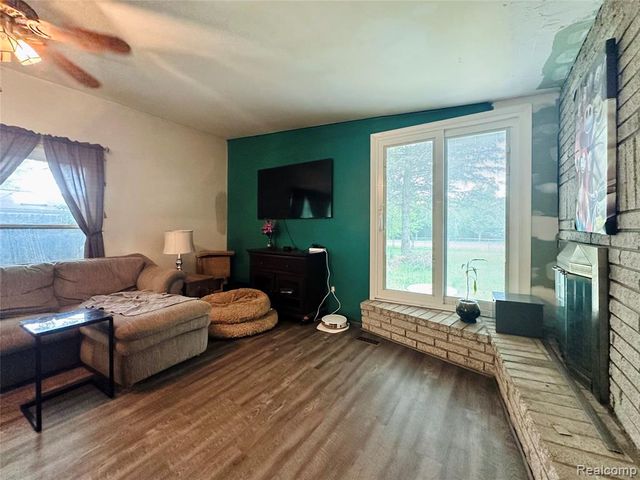 3505 Bendelow Road, Rochester Hills, MI 48307