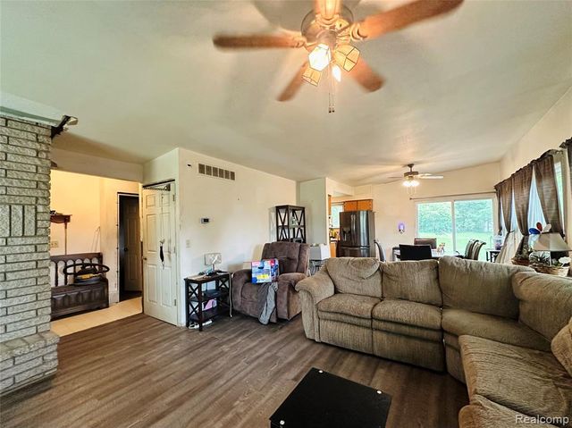 3505 Bendelow Road, Rochester Hills, MI 48307