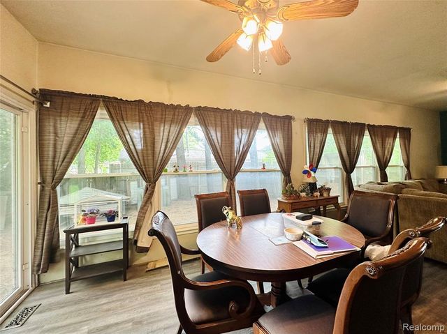 3505 Bendelow Road, Rochester Hills, MI 48307