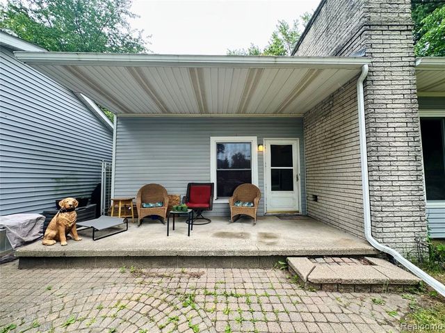 3505 Bendelow Road, Rochester Hills, MI 48307