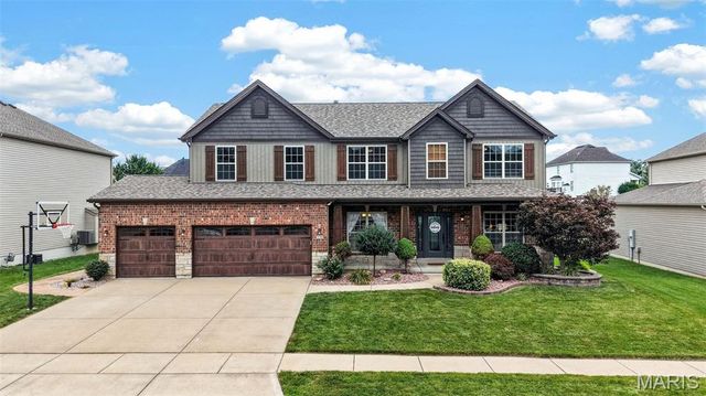 236 Victoria Park Avenue, Wentzville, MO 63385