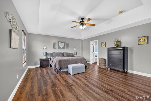 236 Victoria Park Avenue, Wentzville, MO 63385