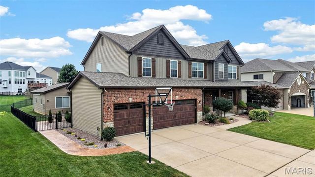 236 Victoria Park Avenue, Wentzville, MO 63385