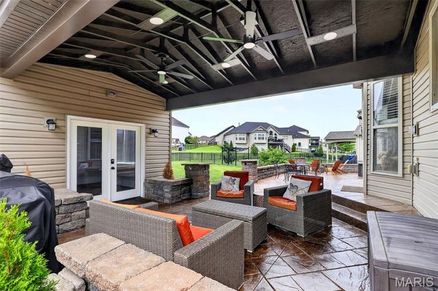 236 Victoria Park Avenue, Wentzville, MO 63385